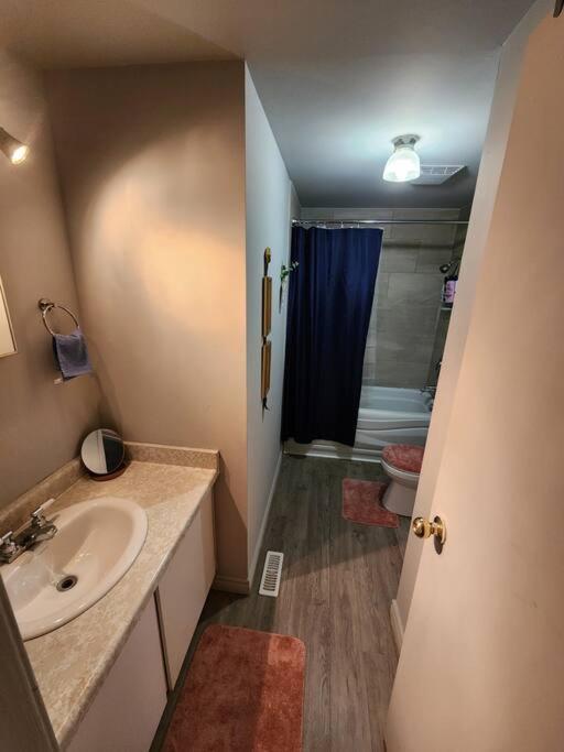 Entire 3 Bedroom House In Elliot Lake Exterior foto